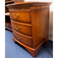 Bradley Furniture Classic 3 Drawer Bow Chest In Yew