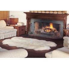 Vintage & Modern Rugs Quattro Sheepskin Rug