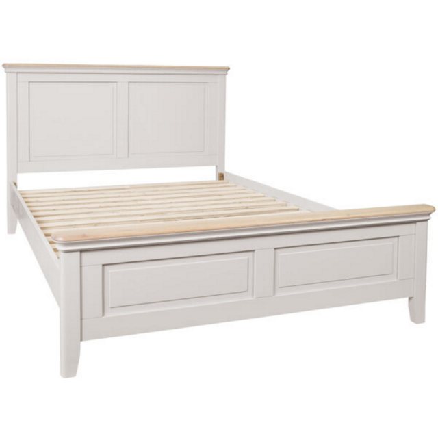 Devonshire Living Devonshire Lydford Painted 6'. With High Foot End Bed Frame
