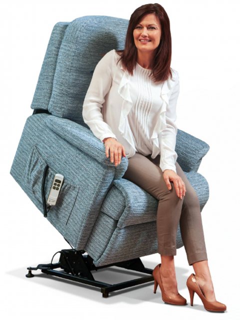 Sherborne Upholstery Sherborne Upholstery Keswick 3 Motor Rise & Recliner Cloud Comfort Vat Zero Rated