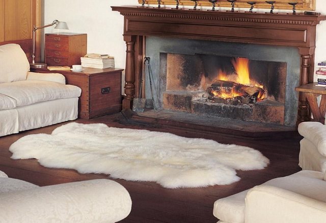 Vintage & Modern Rugs Quattro Sheepskin Rug